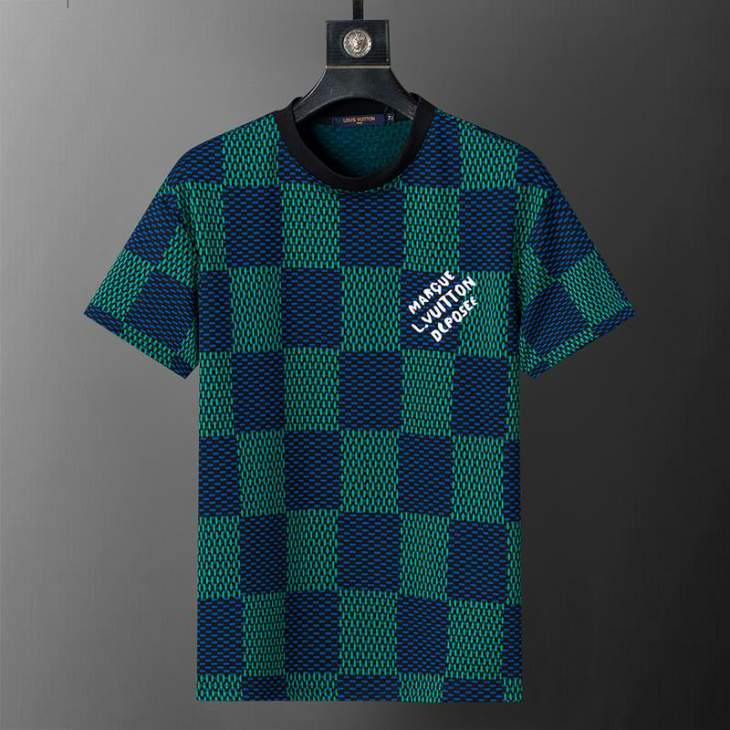 Picture of Louis Vuitton T Shirts Short _SKULVM-3XL14mr250478576